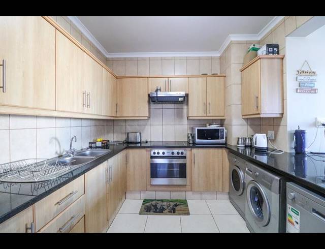 4 BEDROOM HOUSE FOR SALE IN PINNACLE POINT GOLF ESTATE